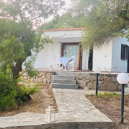 Villa La Casita Di Tito Pittulongu Exterior foto